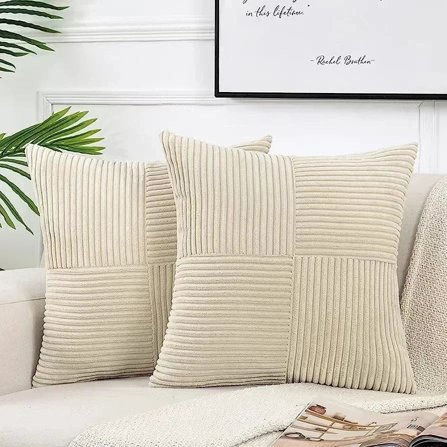 Corduroy Pude Sæt – Blød Beige, Tidøst Design til Stue eller Soveværelse